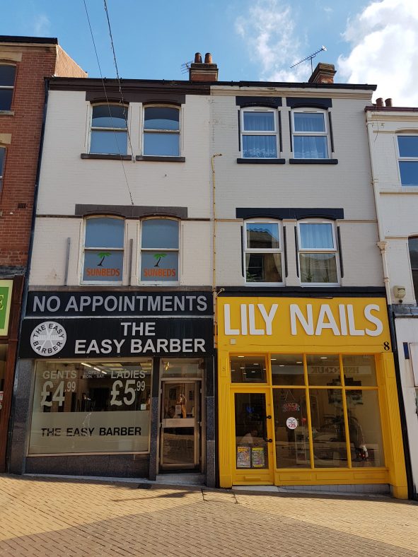 The Easy Barber at 10 Leeming Street in 2017
